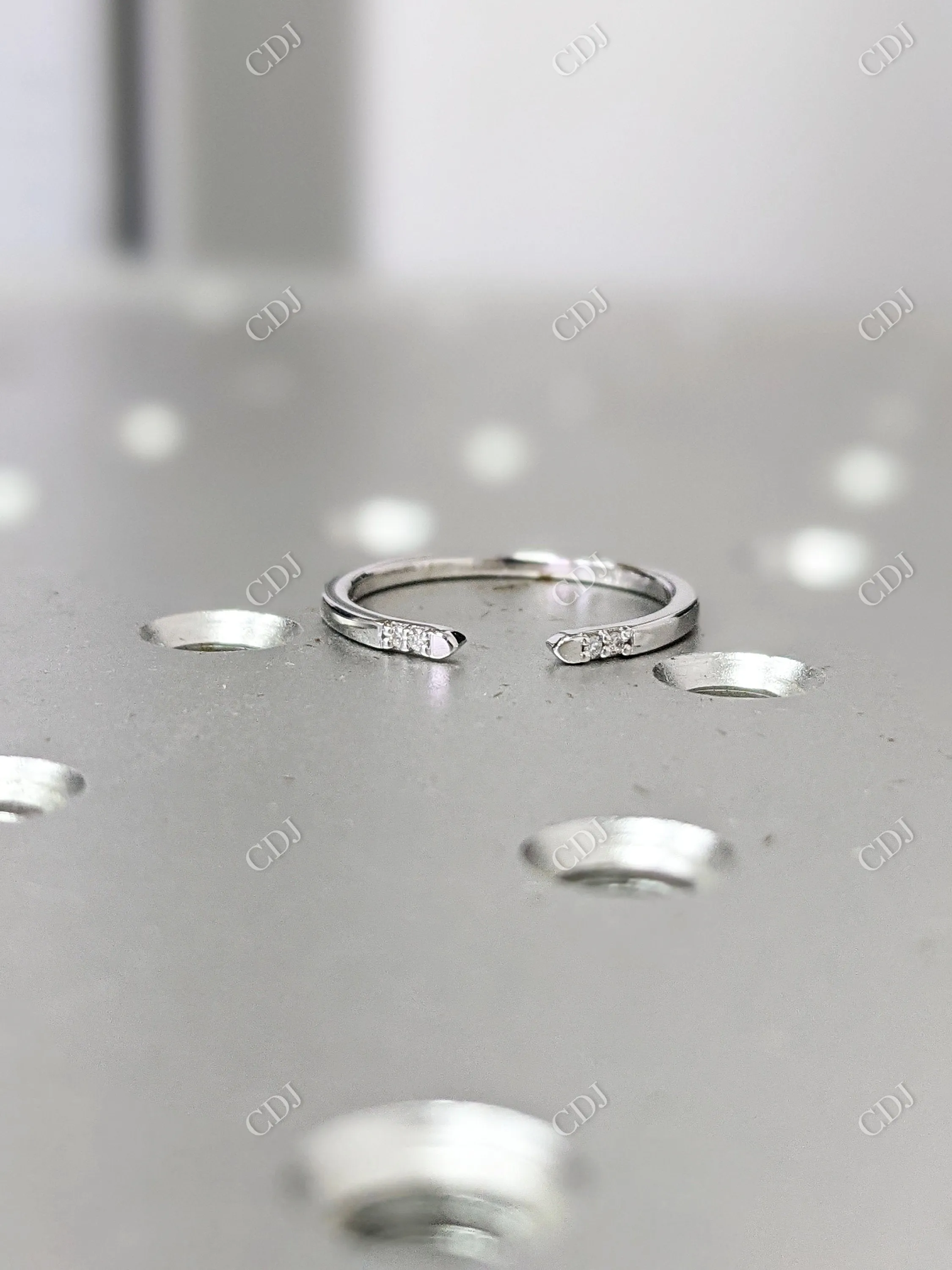 0.05CT Simple Diamond Cuff Ring