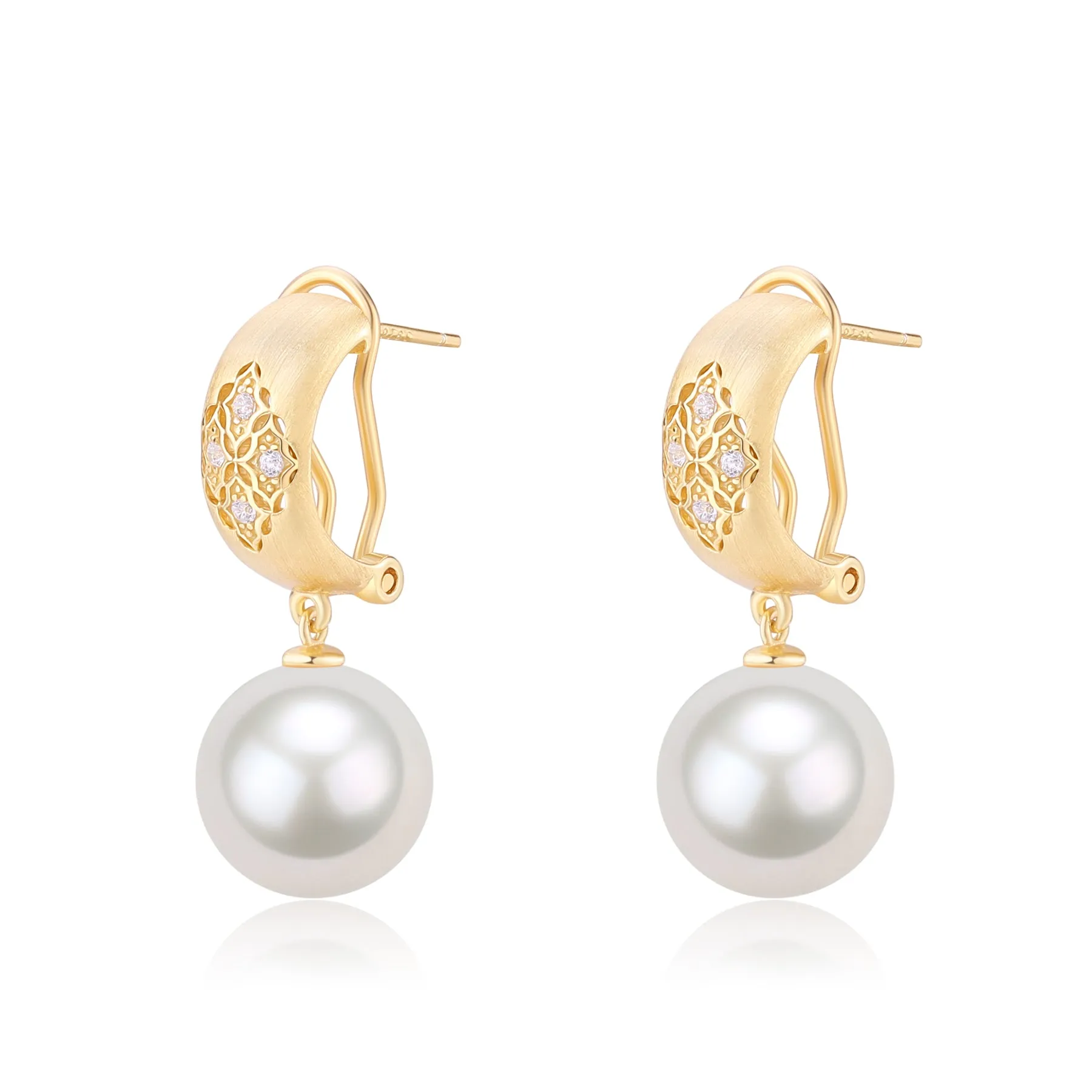 11-12mm Freshwater Pearl & Vintage Gold Earrings