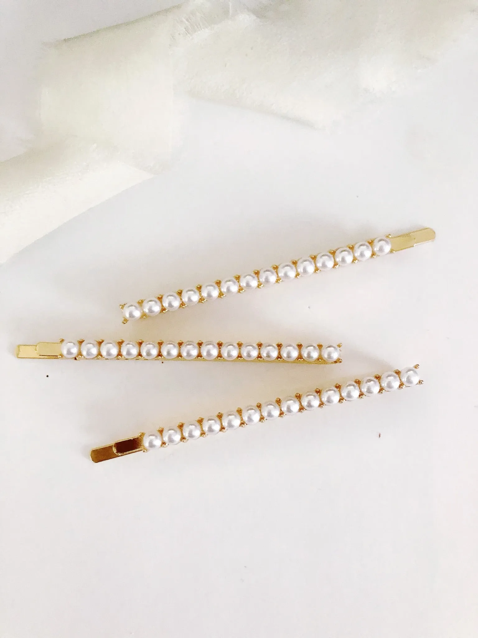 3 Piece Pearl Hair Bobby Pin Set