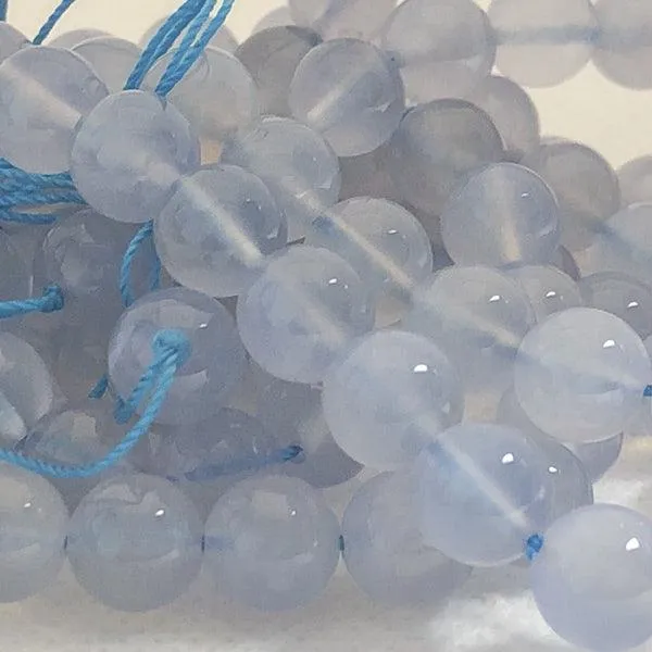 8mm Round Gemstone Beads - Blue Chalcedony (10 Pack)