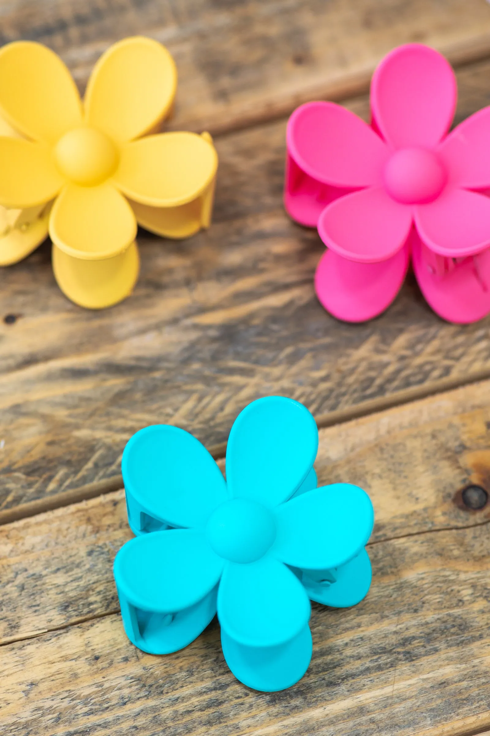 Aqua Matte Flower Hair Clip