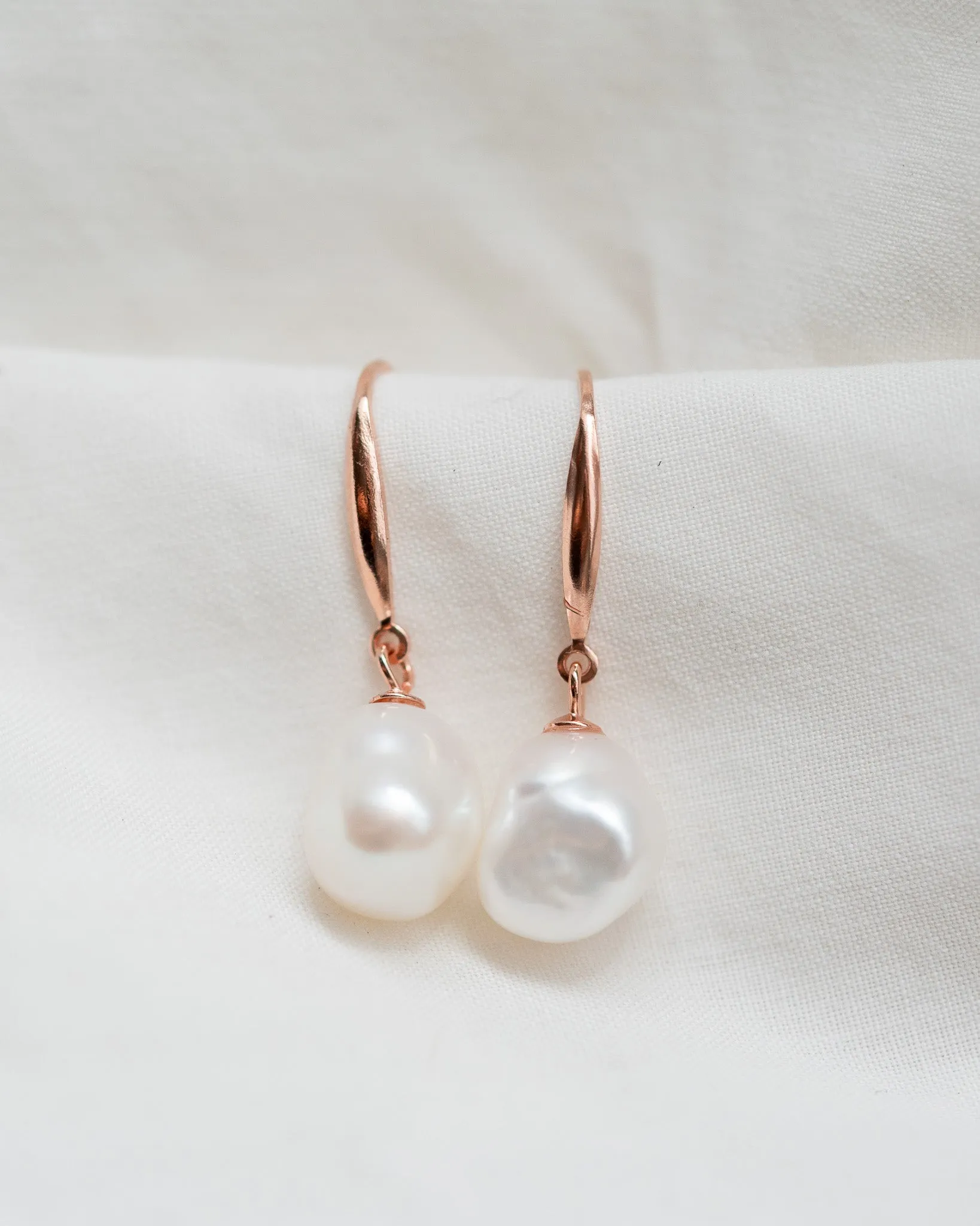 Audrey I Pearl Earrings