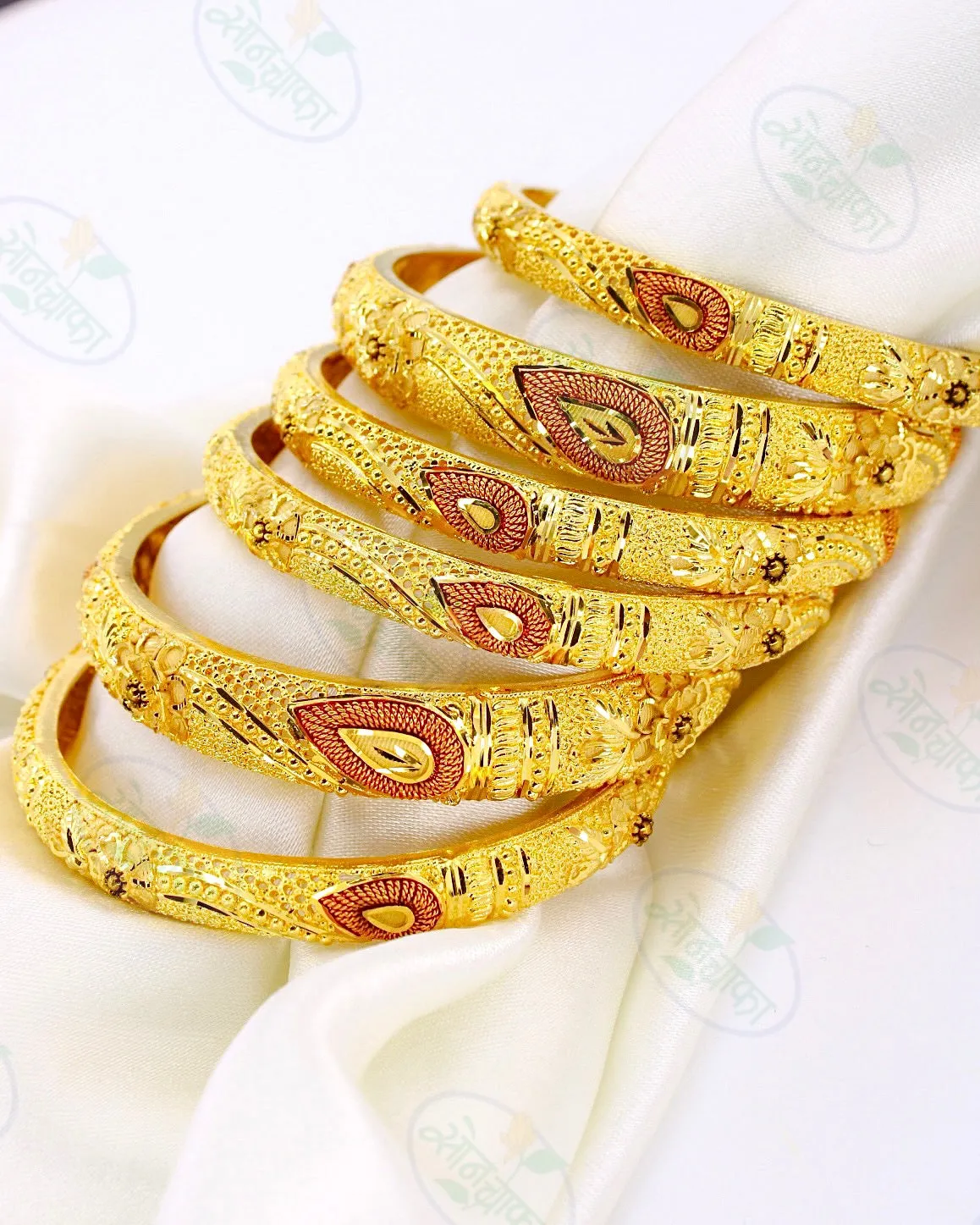 BEAUTIFUL GOLD PLATED BANGLES