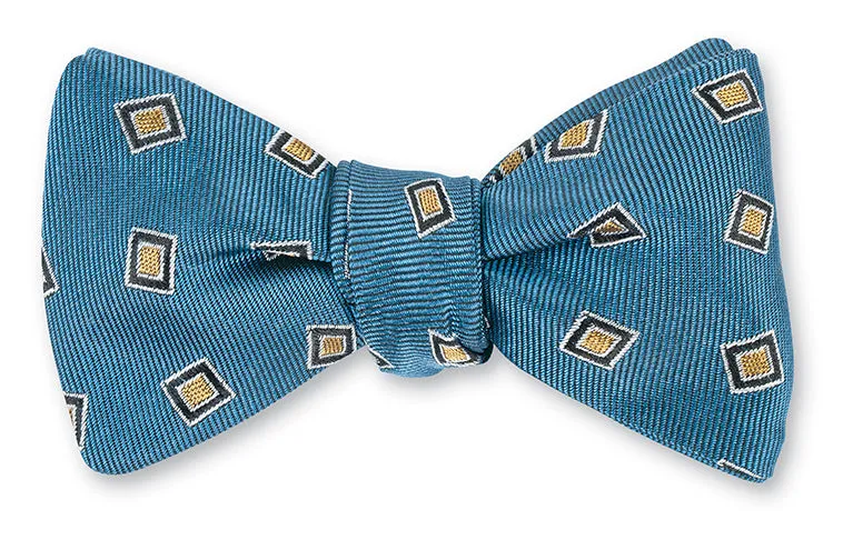 Blue Victoria Medallions Bow Tie - B5573