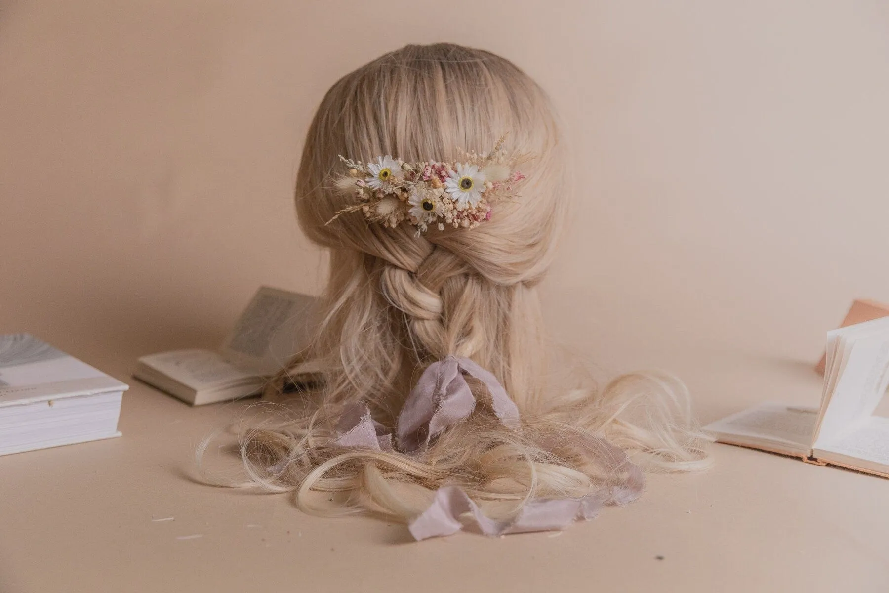 Dried Gypsophila & Daisies Bridal Hair Comb / Dried Lavender Wedding Hair Comb