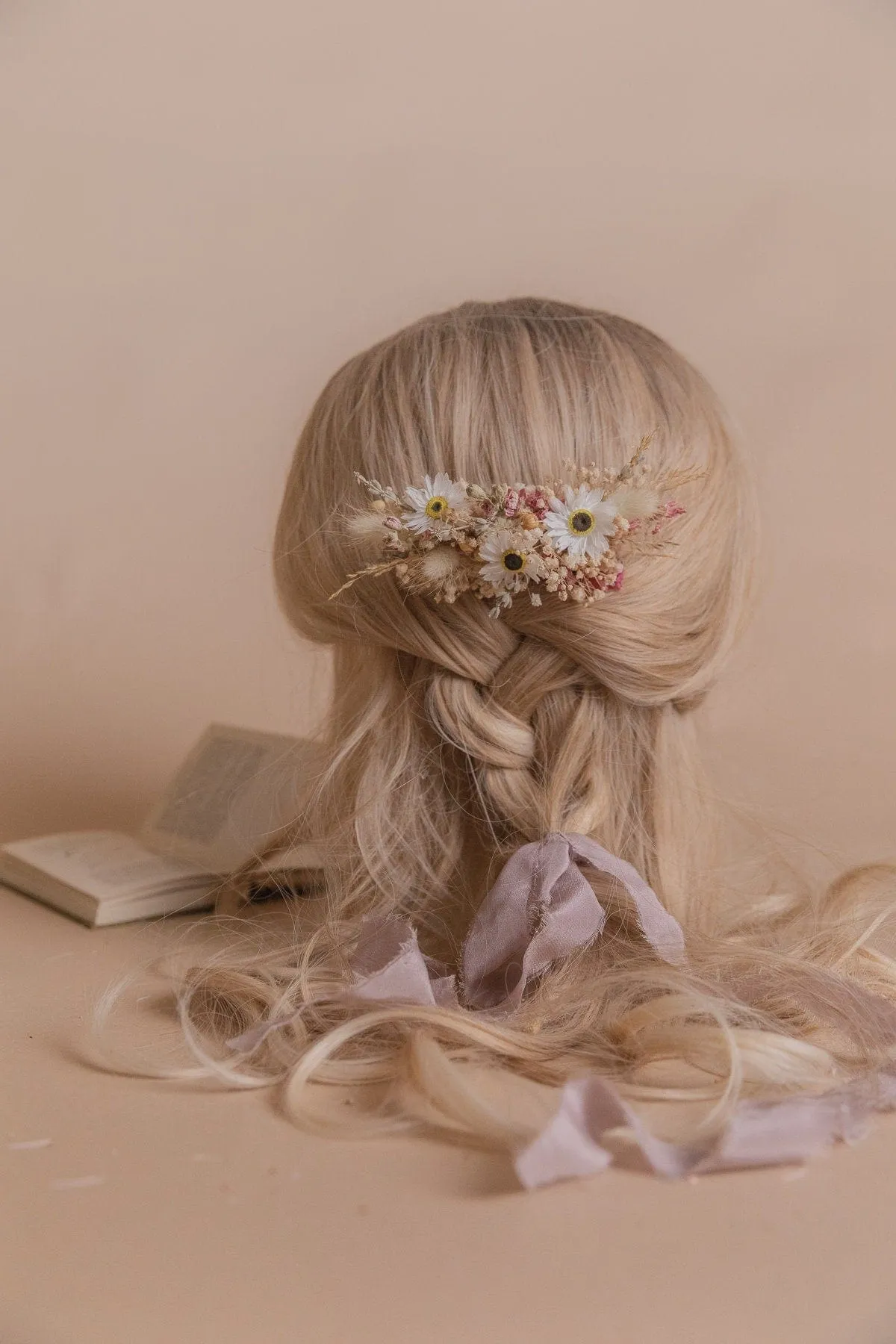 Dried Gypsophila & Daisies Bridal Hair Comb / Dried Lavender Wedding Hair Comb