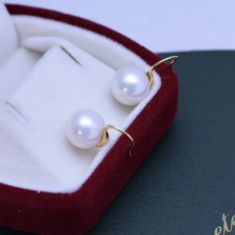 Freshwater White Pearl & Classic Hook Earrings