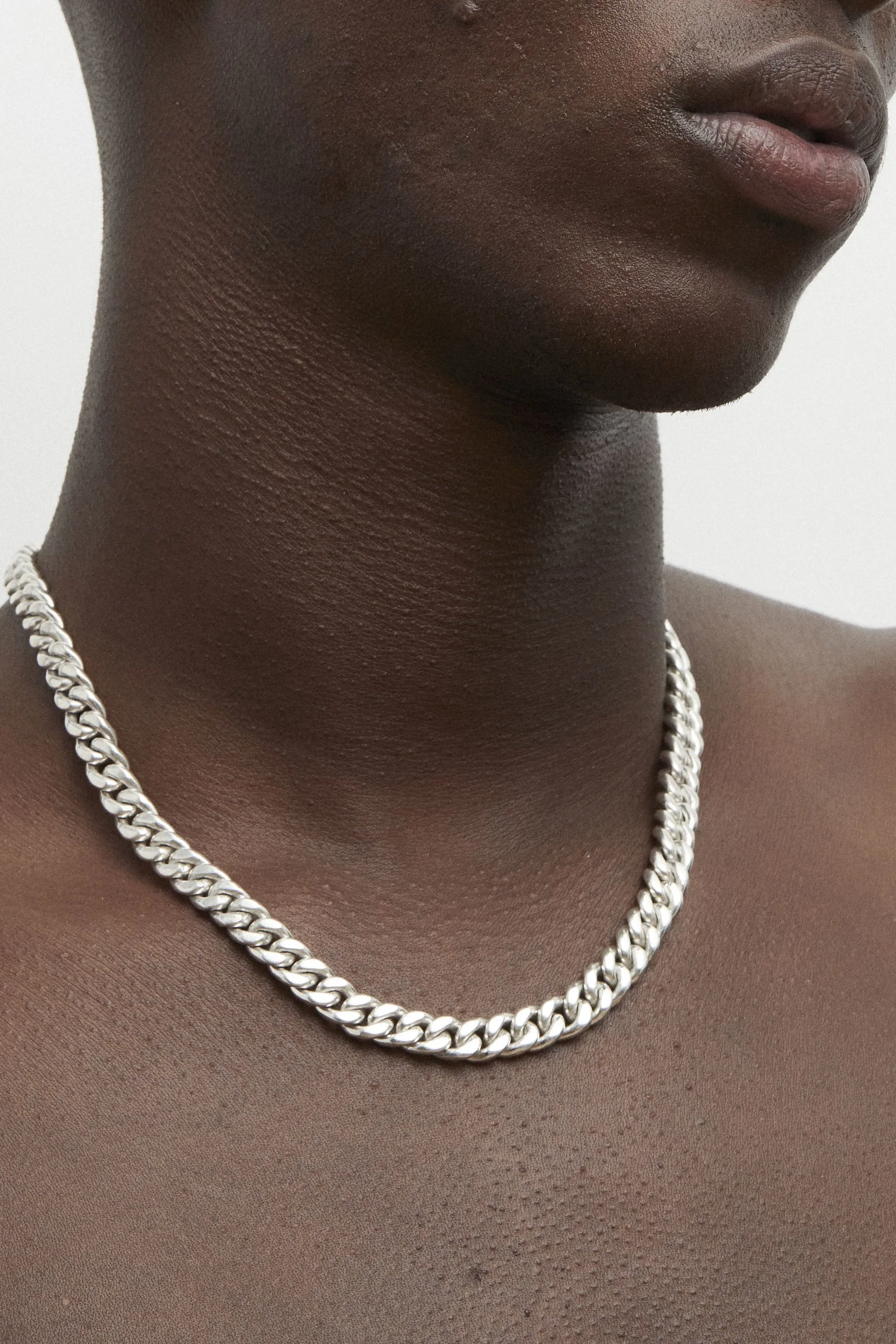 Molded Chain Necklace