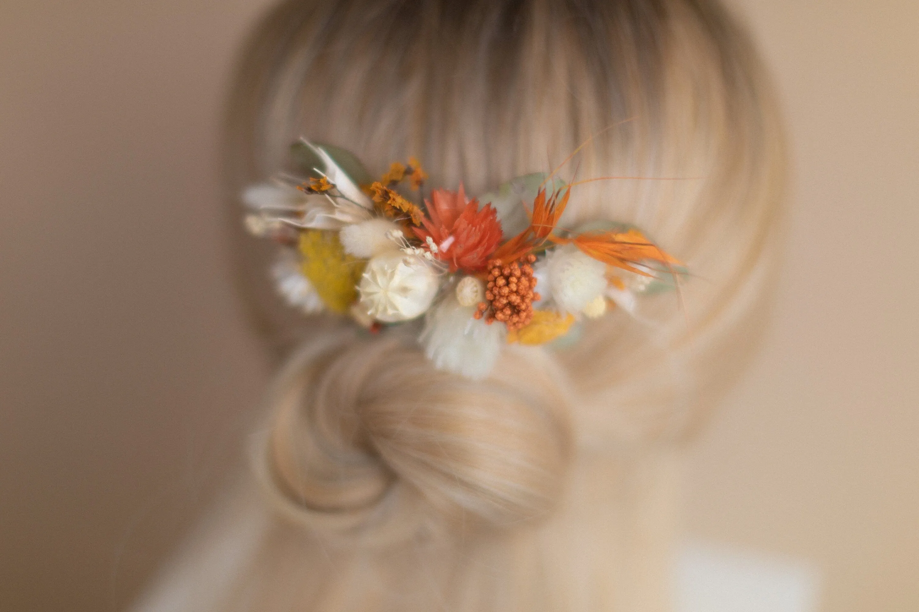 Pastel Autumn Dried Flower Bridal Comb / Autumn Wedding Hair Accessory