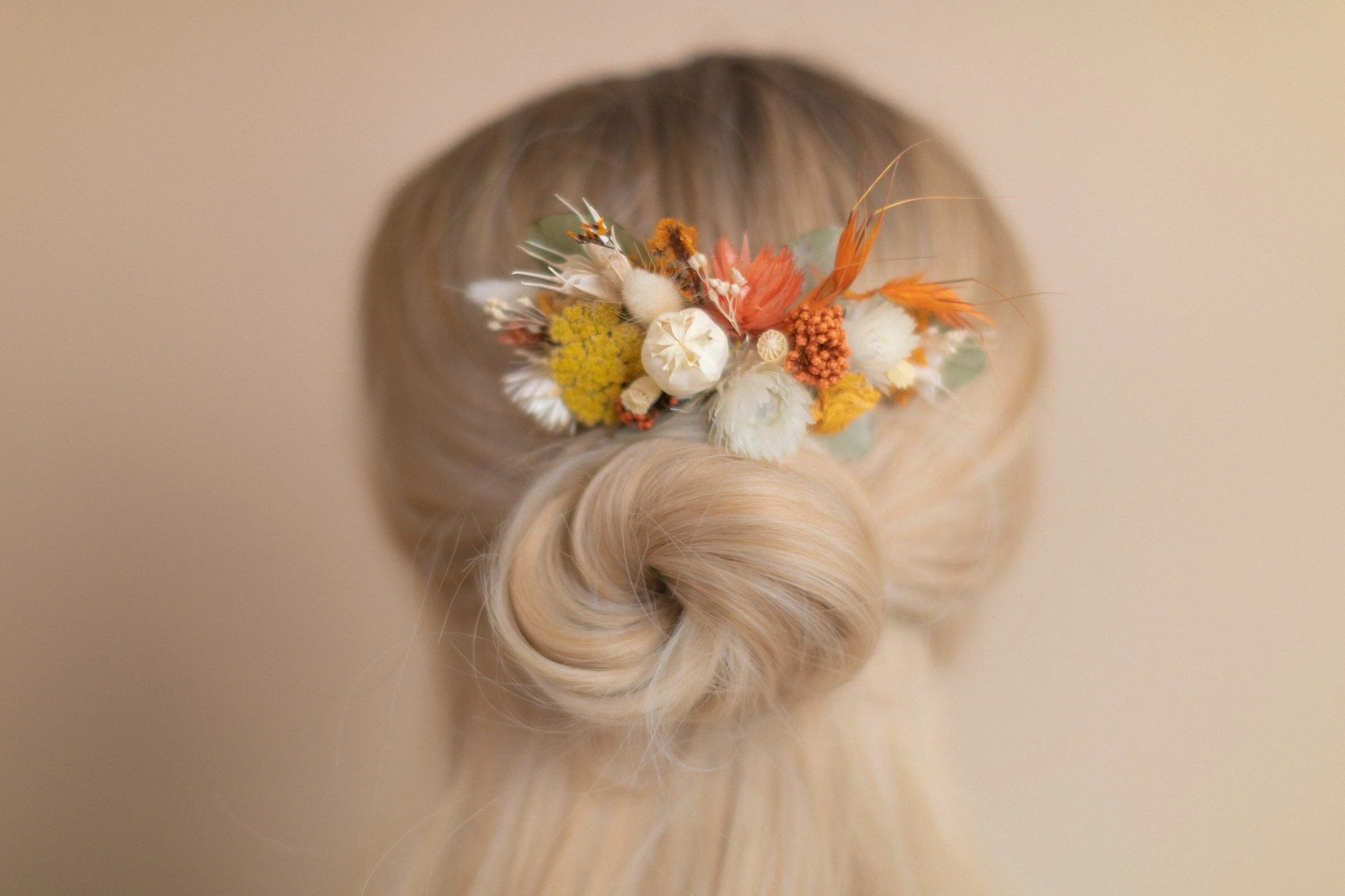 Pastel Autumn Dried Flower Bridal Comb / Autumn Wedding Hair Accessory