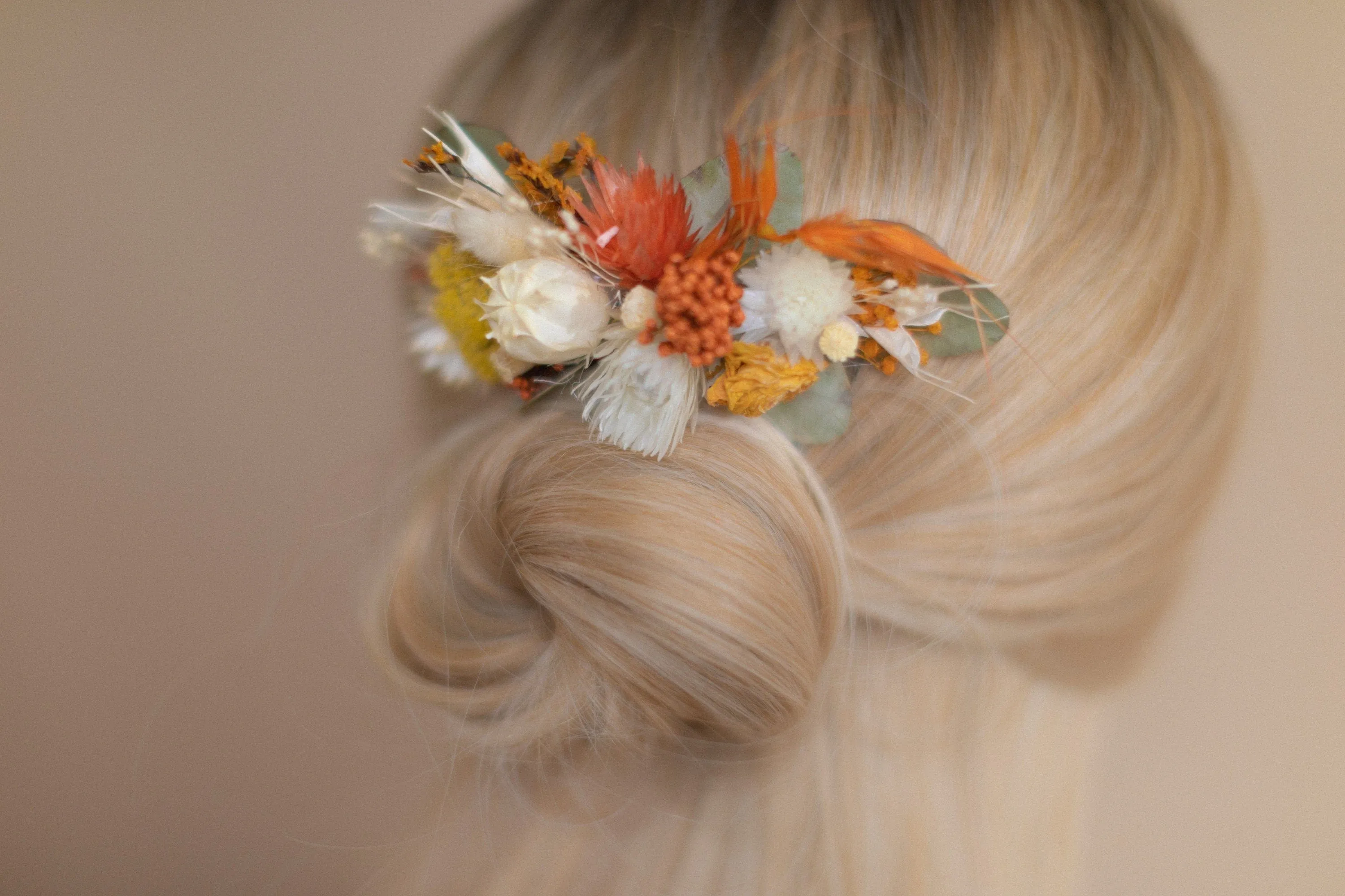 Pastel Autumn Dried Flower Bridal Comb / Autumn Wedding Hair Accessory