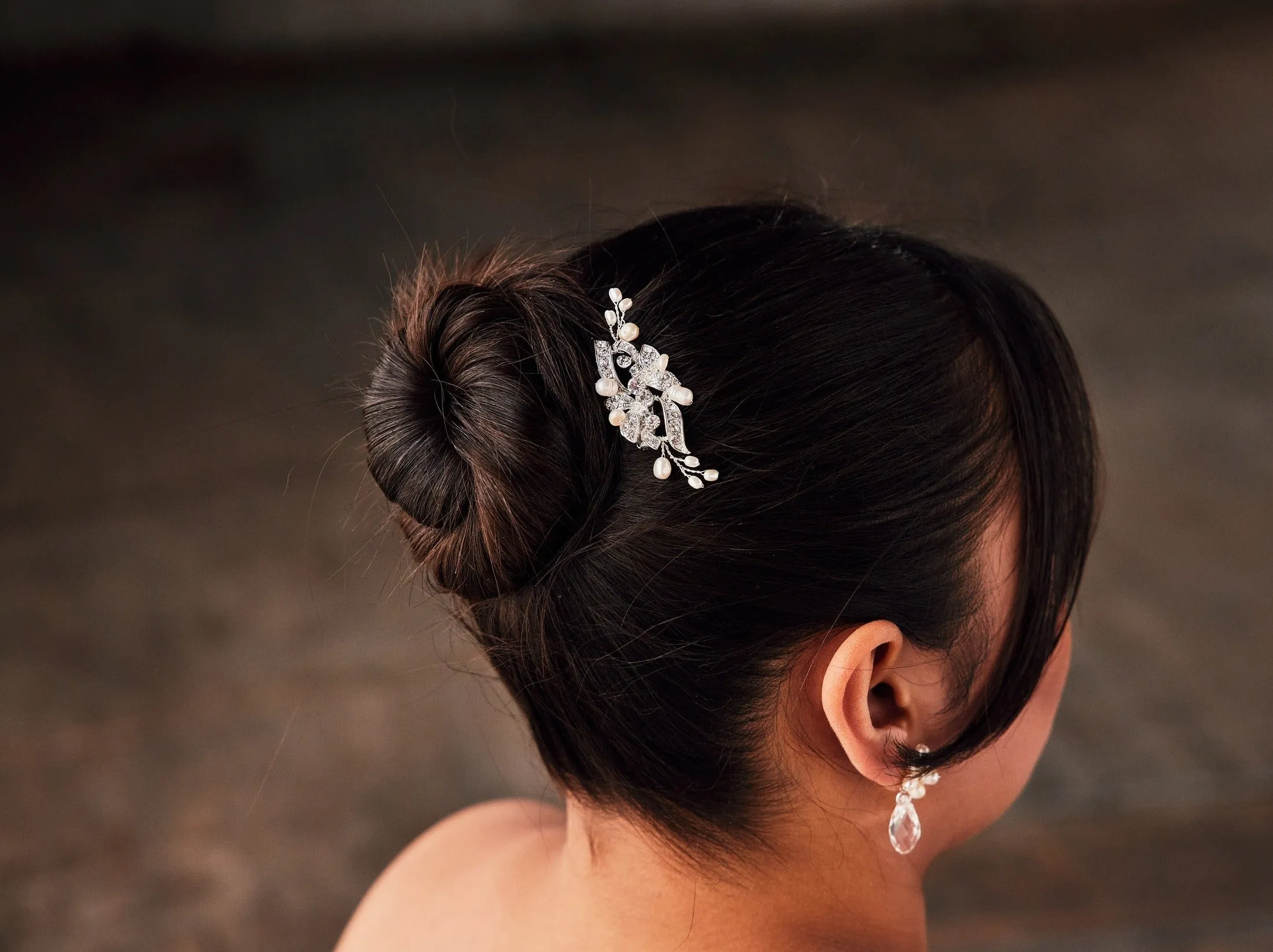 Small Crystal and Pearl Floral Hair Clip