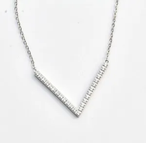 The V Bling "Share the Light" Necklace